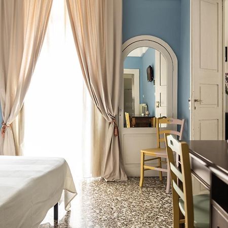 Palazzo Dante Bed and Breakfast Alliste Εξωτερικό φωτογραφία
