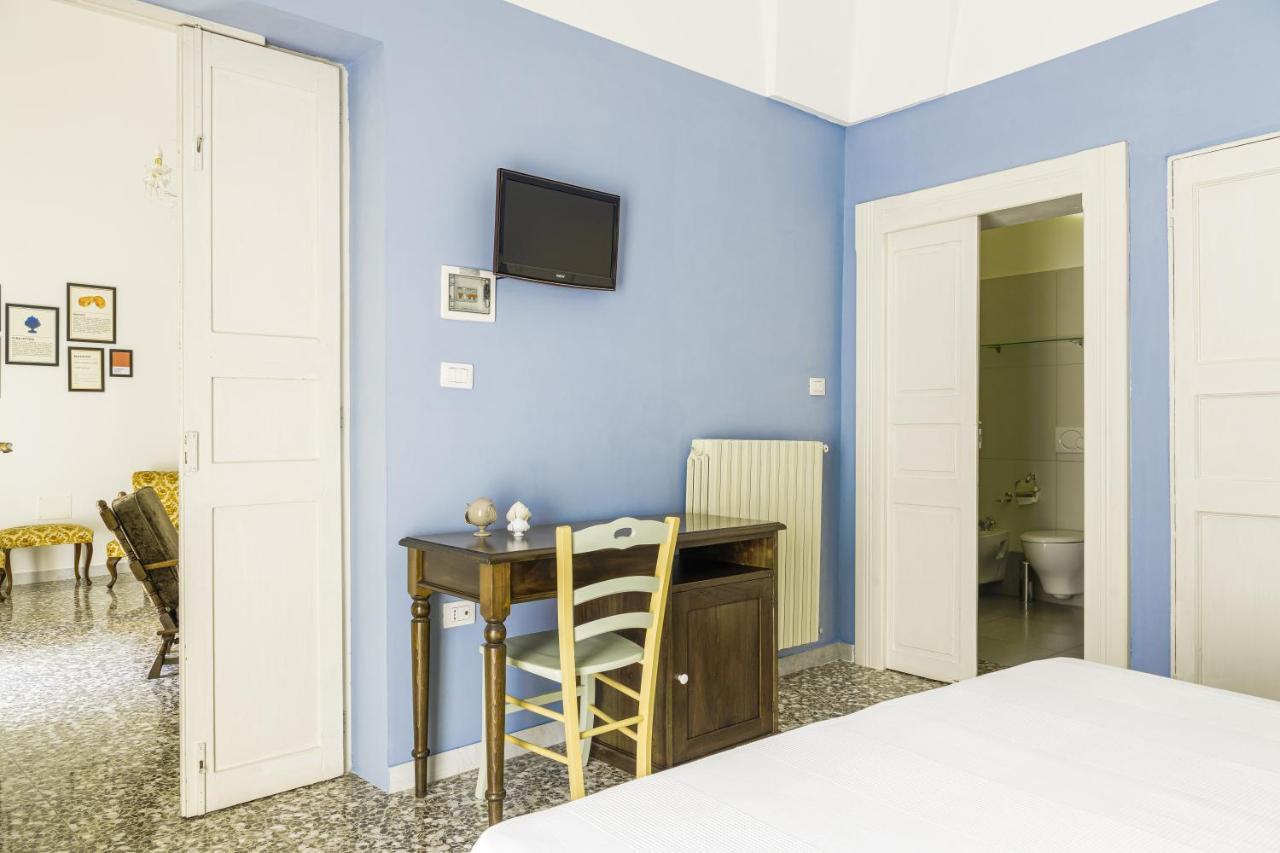 Palazzo Dante Bed and Breakfast Alliste Εξωτερικό φωτογραφία