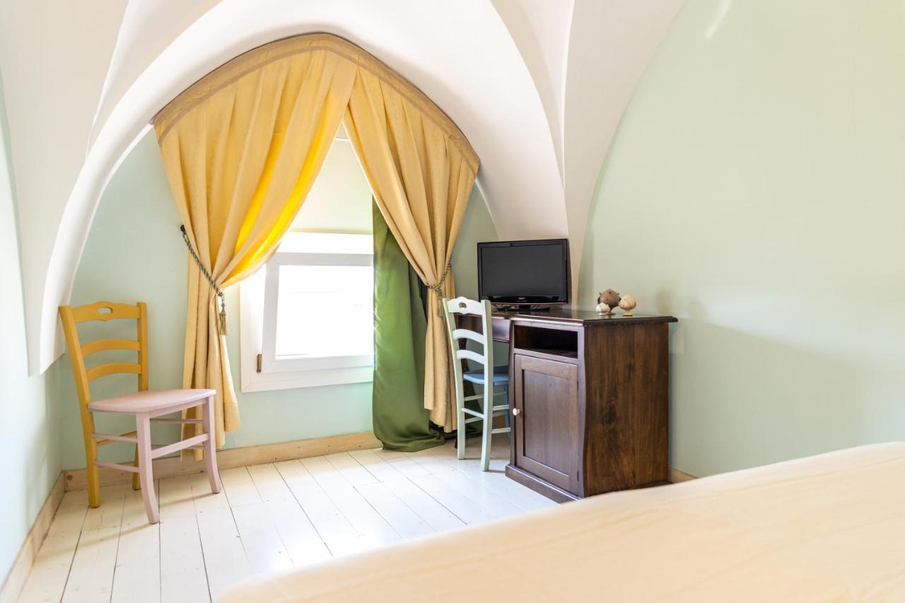 Palazzo Dante Bed and Breakfast Alliste Εξωτερικό φωτογραφία