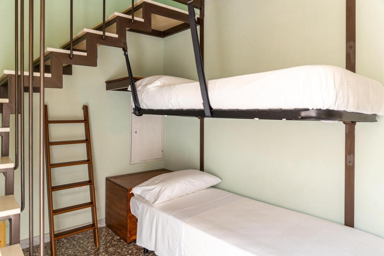 Palazzo Dante Bed and Breakfast Alliste Εξωτερικό φωτογραφία