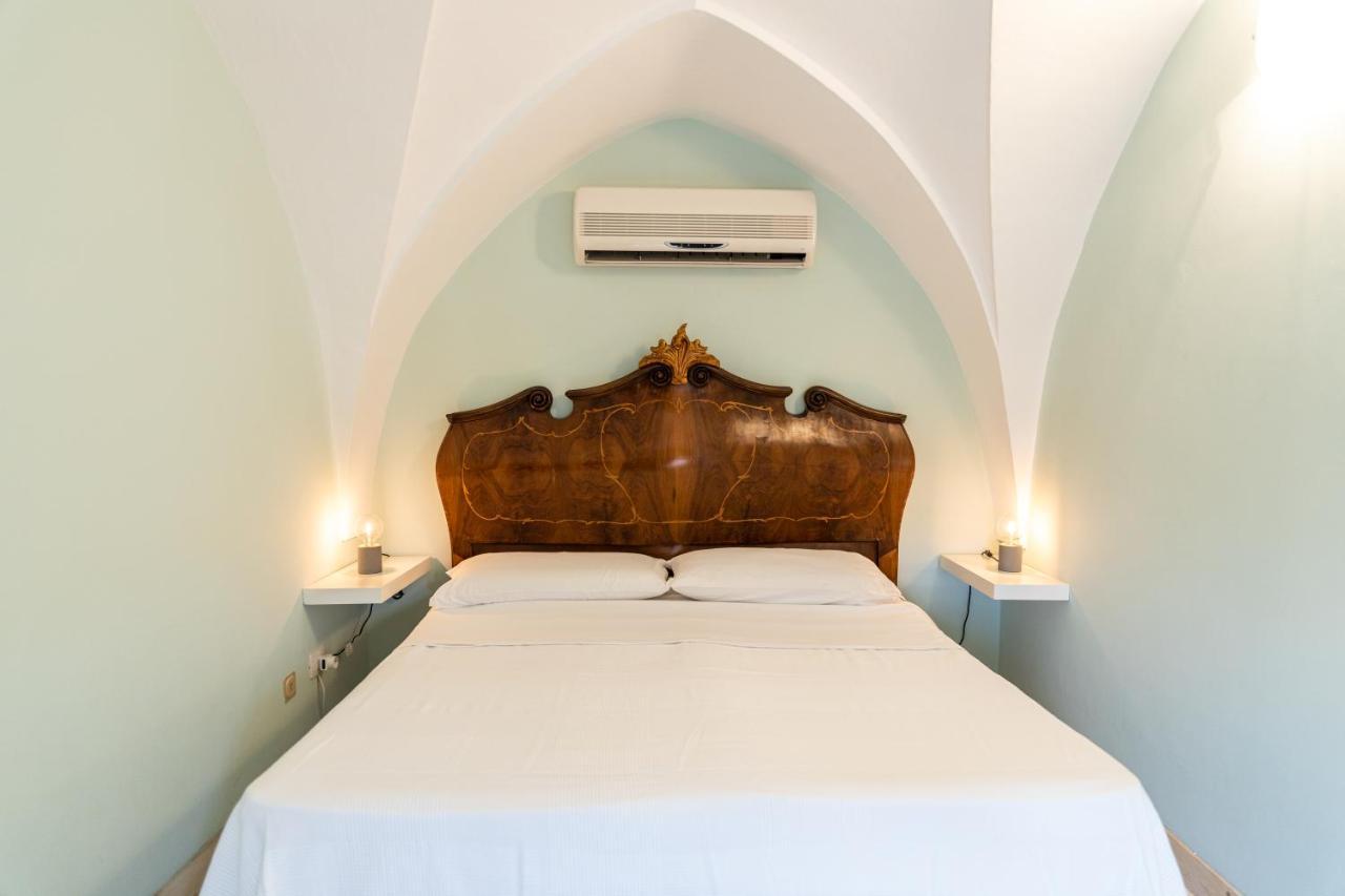 Palazzo Dante Bed and Breakfast Alliste Εξωτερικό φωτογραφία